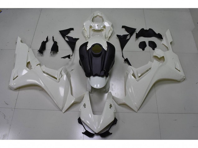 Carenado Moto CBR 1000 RR 2017-2023 - Blanco Negro Carenado Moto CBR 1000 RR 2017-2023 - Blanco Negro