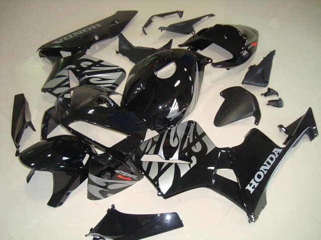 Carenado Moto CBR 600 RR 2005-2006 - Negro Blanco Llama Carenado Moto CBR 600 RR 2005-2006 - Negro Blanco Llama