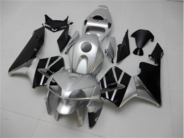 Carenado Moto CBR 600 RR 2005-2006 - Plata Negro Carenado Moto CBR 600 RR 2005-2006 - Plata Negro
