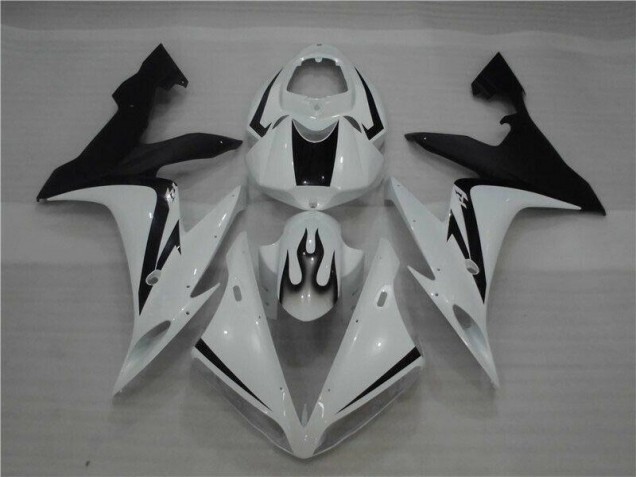 Carenado Moto R1 2004-2006 - Blanco Negro Llama Carenado Moto R1 2004-2006 - Blanco Negro Llama