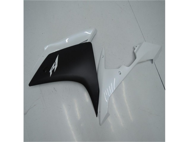 Carenado Moto R1 2007-2008 - Blanco Negro Carenado Moto R1 2007-2008 - Blanco Negro