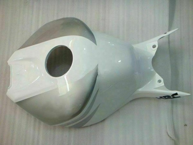Kit Carenado ABS Completo CBR 1000 RR 2004-2005 - Plata Blanco Repsol Kit Carenado ABS Completo CBR 1000 RR 2004-2005 - Plata Blanco Repsol