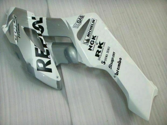 Kit Carenado ABS Completo CBR 1000 RR 2004-2005 - Plata Blanco Repsol Kit Carenado ABS Completo CBR 1000 RR 2004-2005 - Plata Blanco Repsol