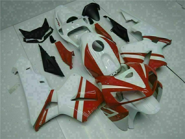 Kit Carenado Moto CBR 600 RR 2005-2006 - Blanco Rojo Kit Carenado Moto CBR 600 RR 2005-2006 - Blanco Rojo