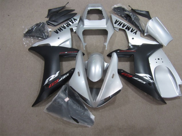 Kit Completo Carenado Moto R1 2002-2003 - Negro Plata Kit Completo Carenado Moto R1 2002-2003 - Negro Plata