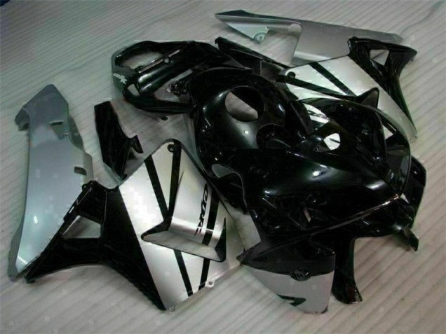 Moto Plástico CBR 600 RR 2005-2006 - Negro Moto Plástico CBR 600 RR 2005-2006 - Negro